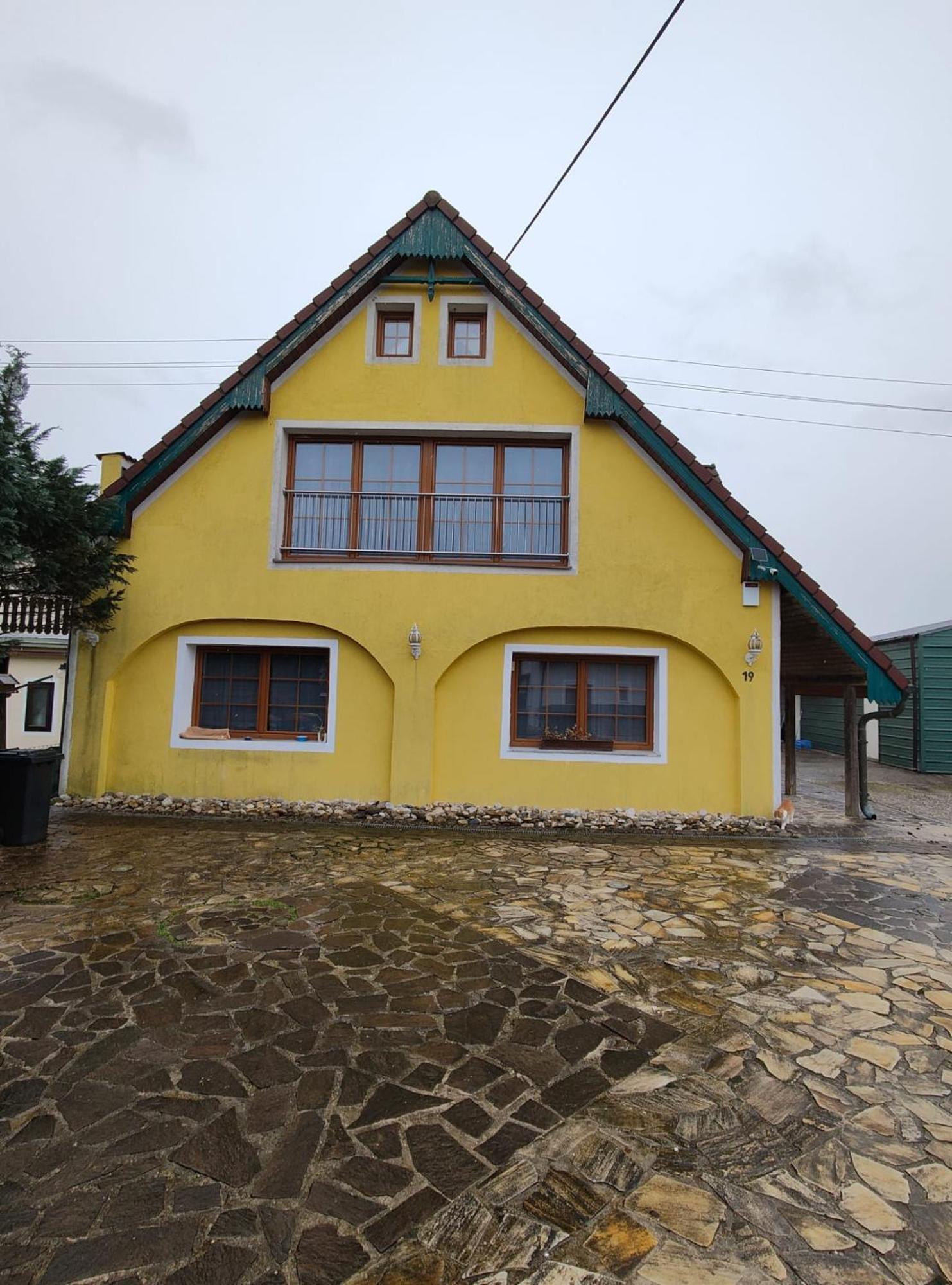 Pension Donaublick Grein 2 In Stifterstrasse19.アパートメント エクステリア 写真