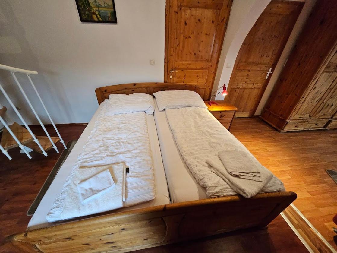 Pension Donaublick Grein 2 In Stifterstrasse19.アパートメント エクステリア 写真