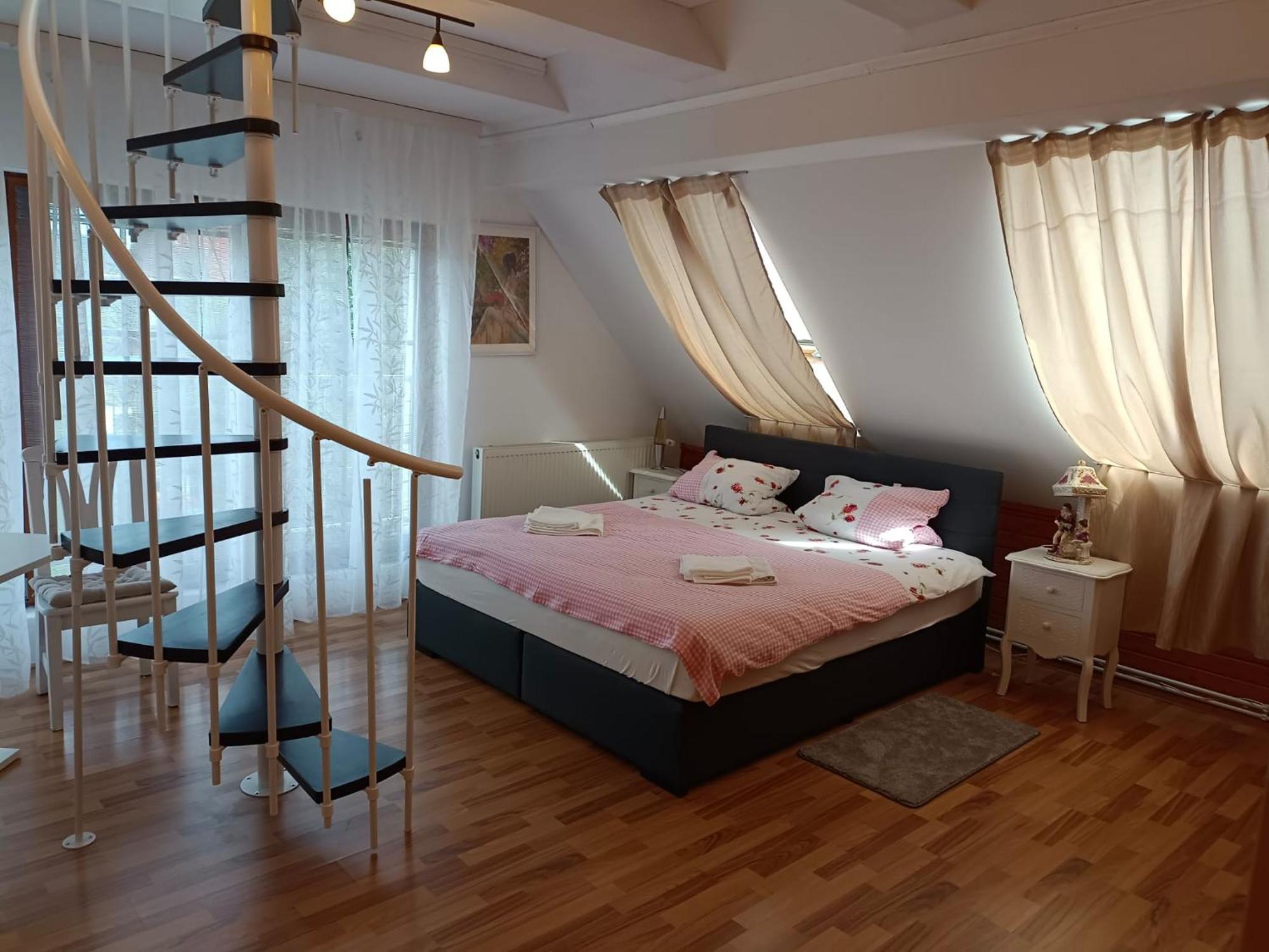 Pension Donaublick Grein 2 In Stifterstrasse19.アパートメント エクステリア 写真