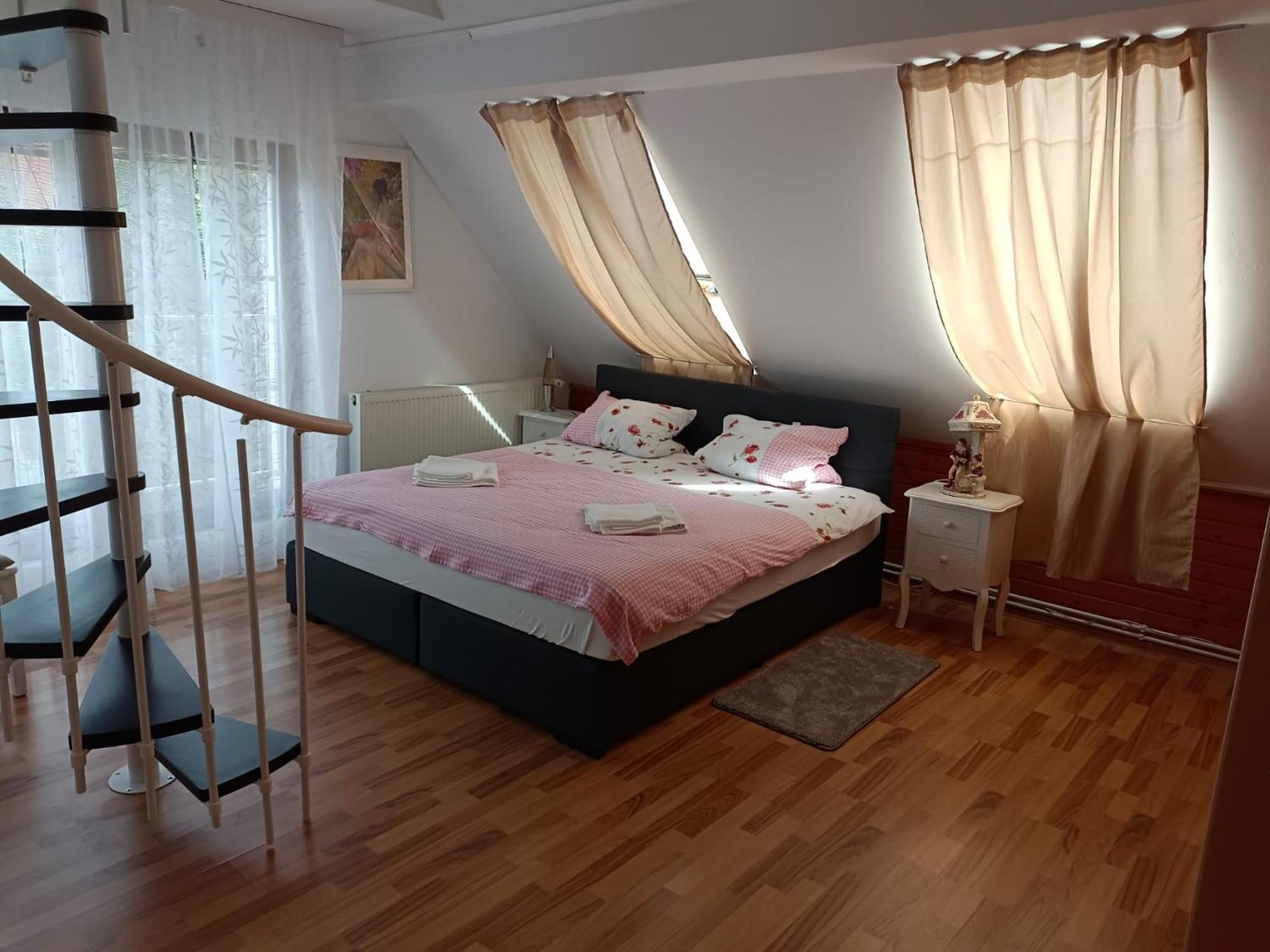 Pension Donaublick Grein 2 In Stifterstrasse19.アパートメント エクステリア 写真